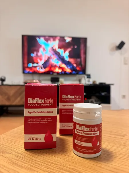 Снимка на получените кутии DiaFlex Forte в домашна обстановка